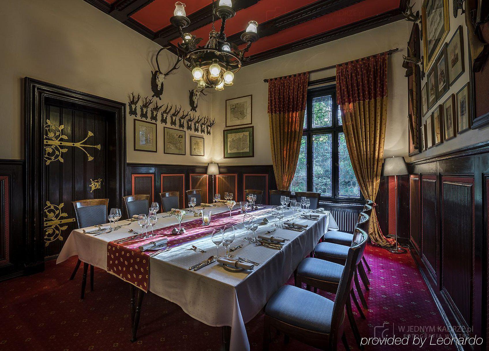 Hotel Noma Residence Zameczek Mysliwski Promnice Kobior Einrichtungen foto